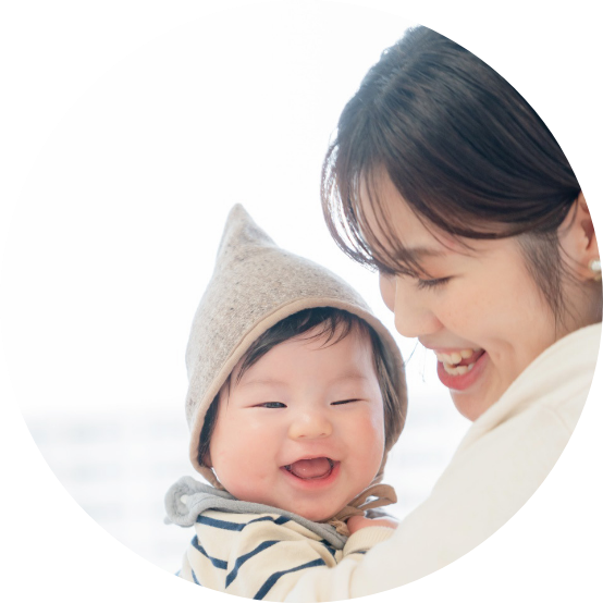 笑顔の赤ちゃん